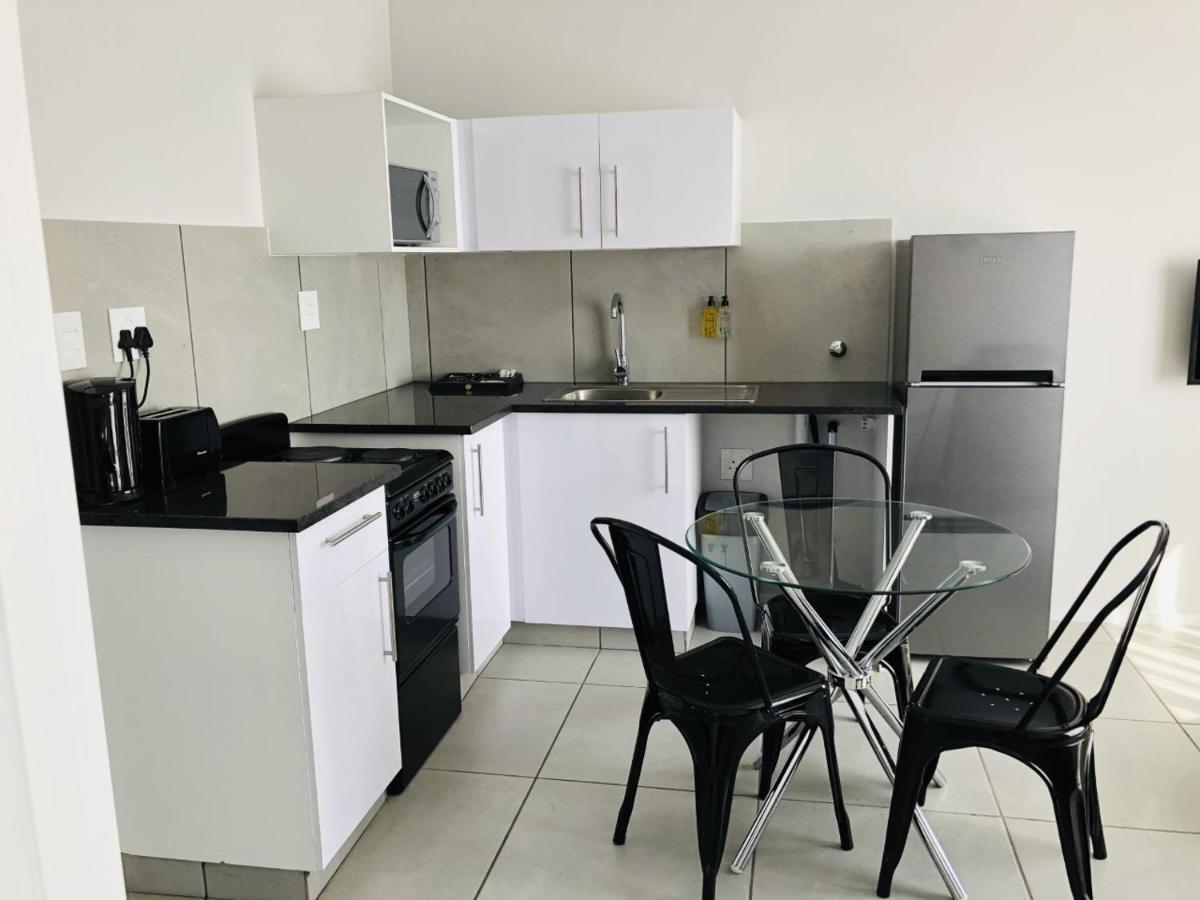 Mint Express Sandton View Johannesbourg Extérieur photo