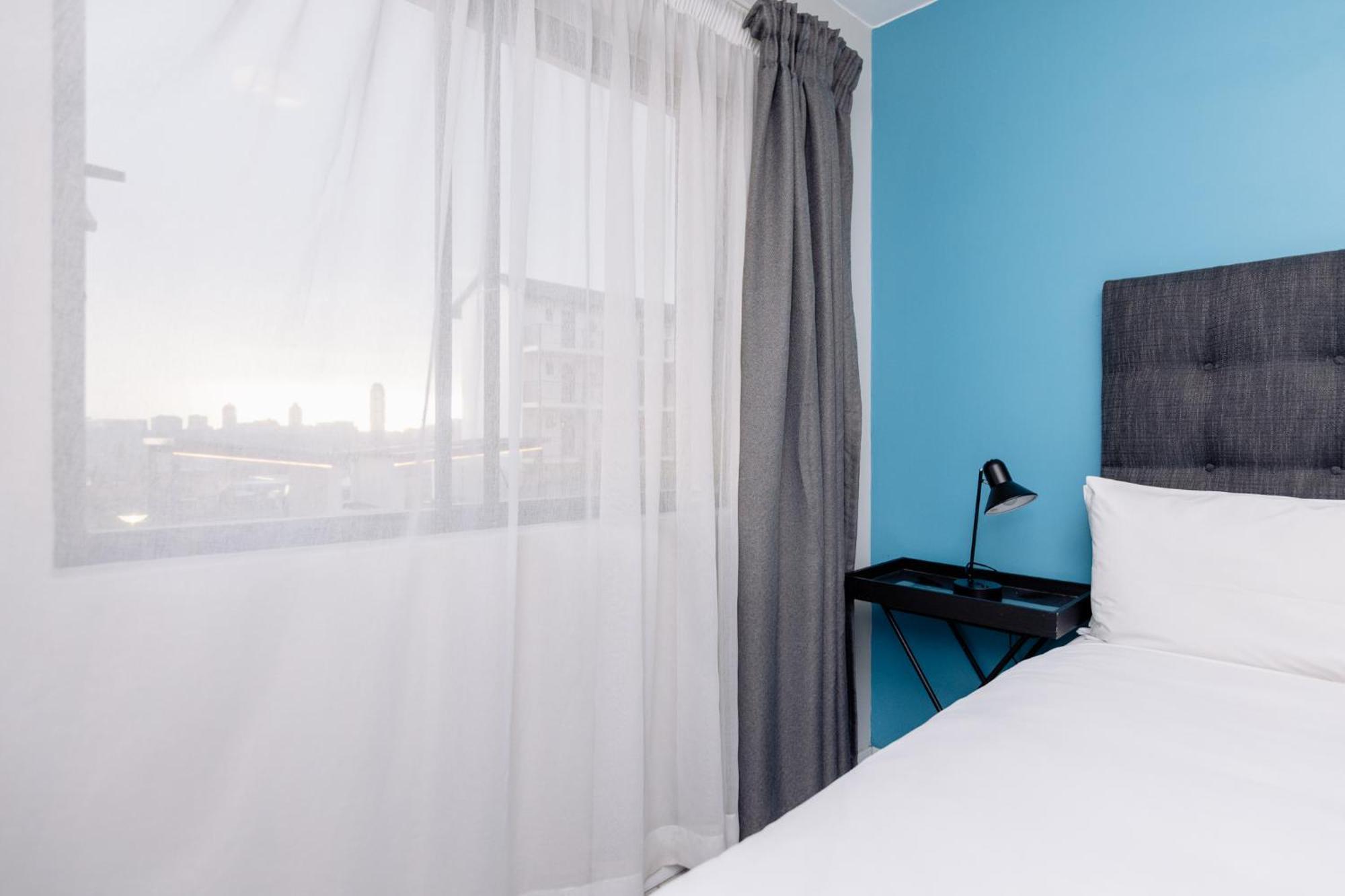 Mint Express Sandton View Johannesbourg Extérieur photo